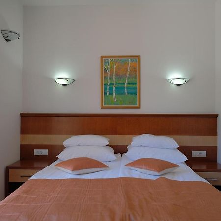Motel Mujanic Sarajevo Mostarsko Raskrsce Exterior photo