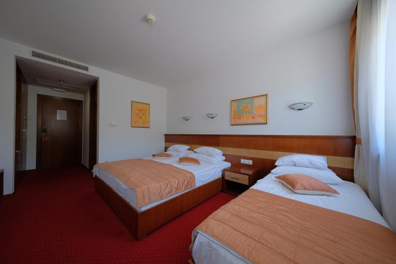 Motel Mujanic Sarajevo Mostarsko Raskrsce Exterior photo