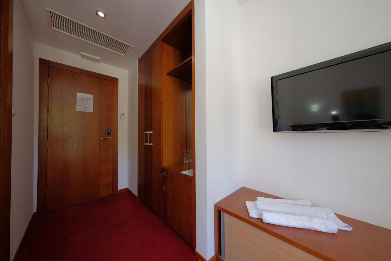 Motel Mujanic Sarajevo Mostarsko Raskrsce Exterior photo